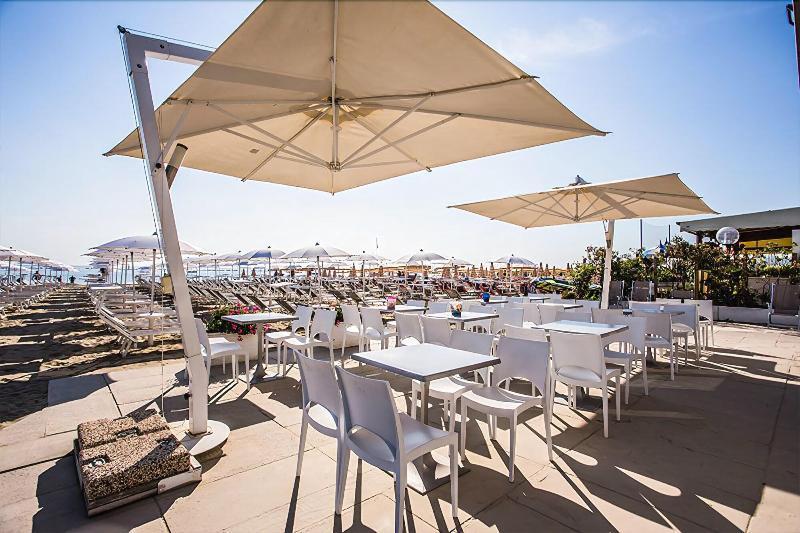 Kristalex Pet Family Hotel Cesenatico Esterno foto